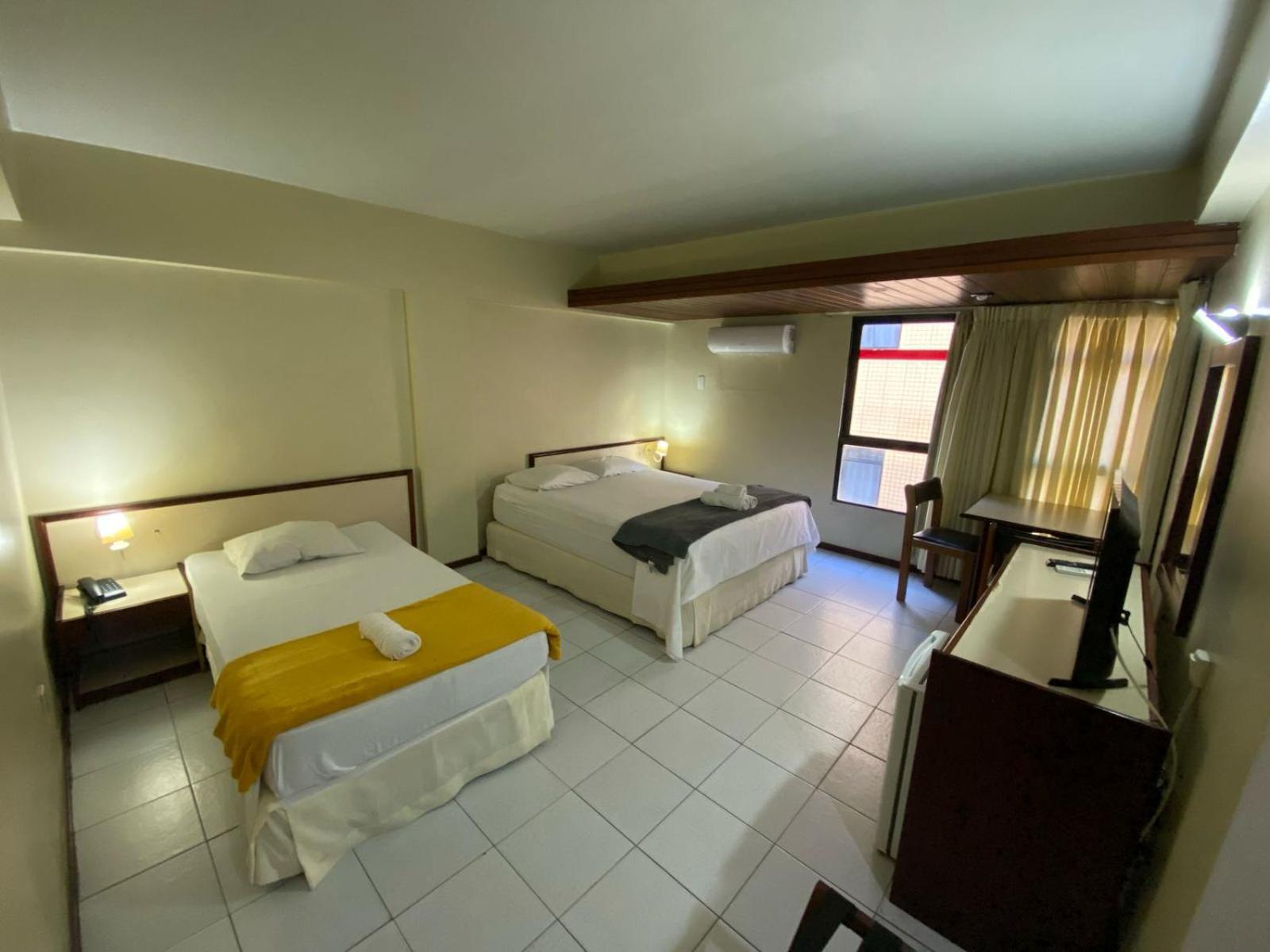 Hotel Tambau Mar