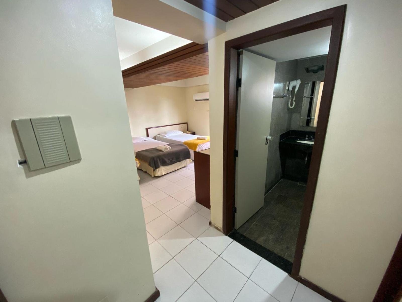 Tambau Mar Hotel