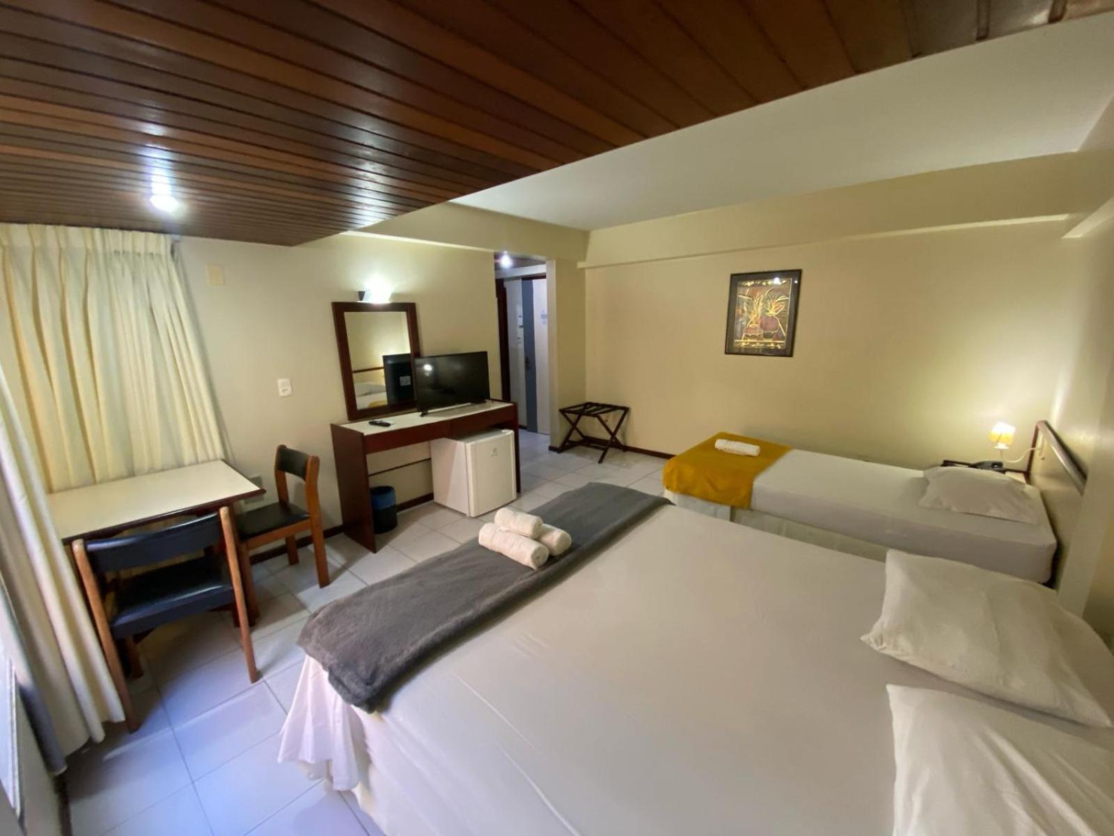Hotel Tambau Mar 3*