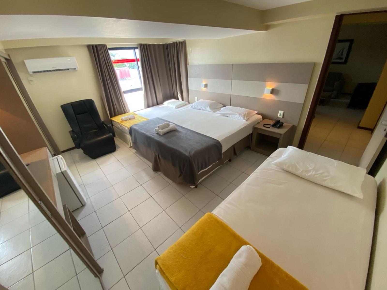 Hotel Tambau Mar 3*